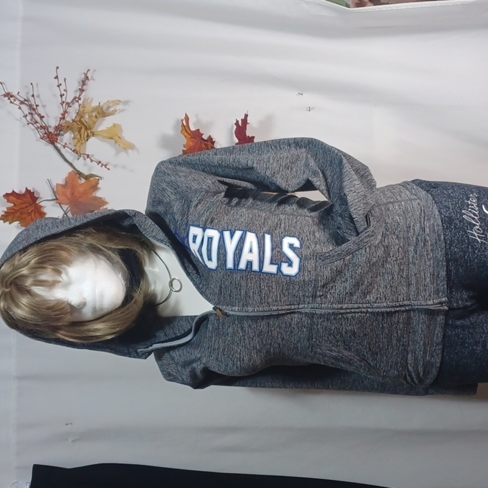 4HER by carl banks KC Royals Zip up Hoodie size small
